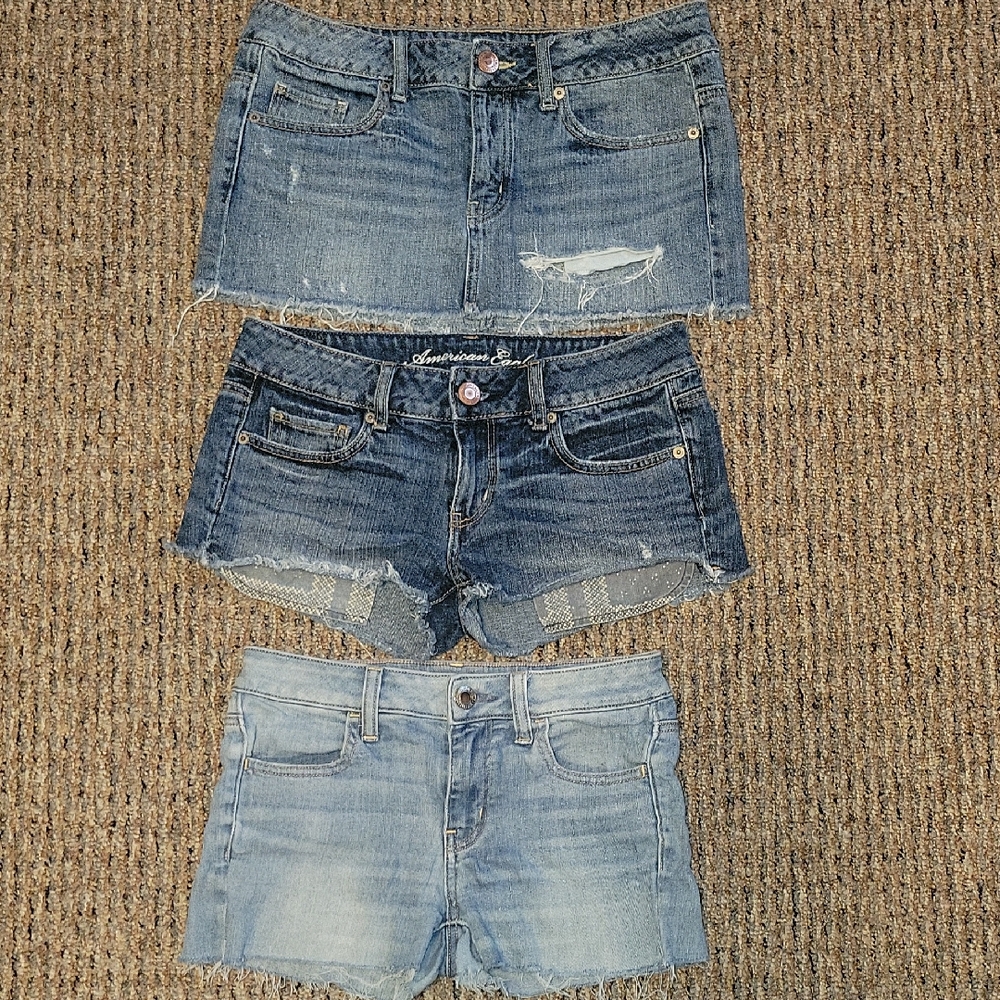 BUNDLE American Eagle Outfitters Blue Jean Shorts & Skirt